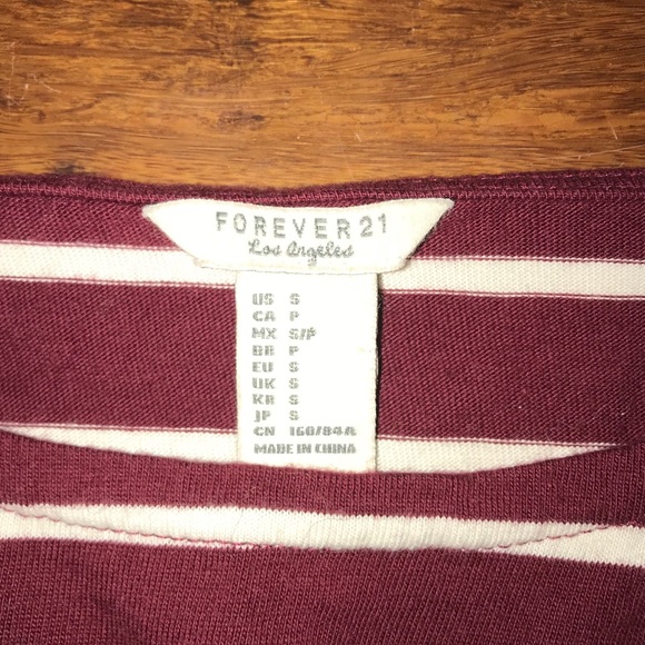 red striped 3/4 lenghth sleeved dress with pockets - Picture 3 of 3